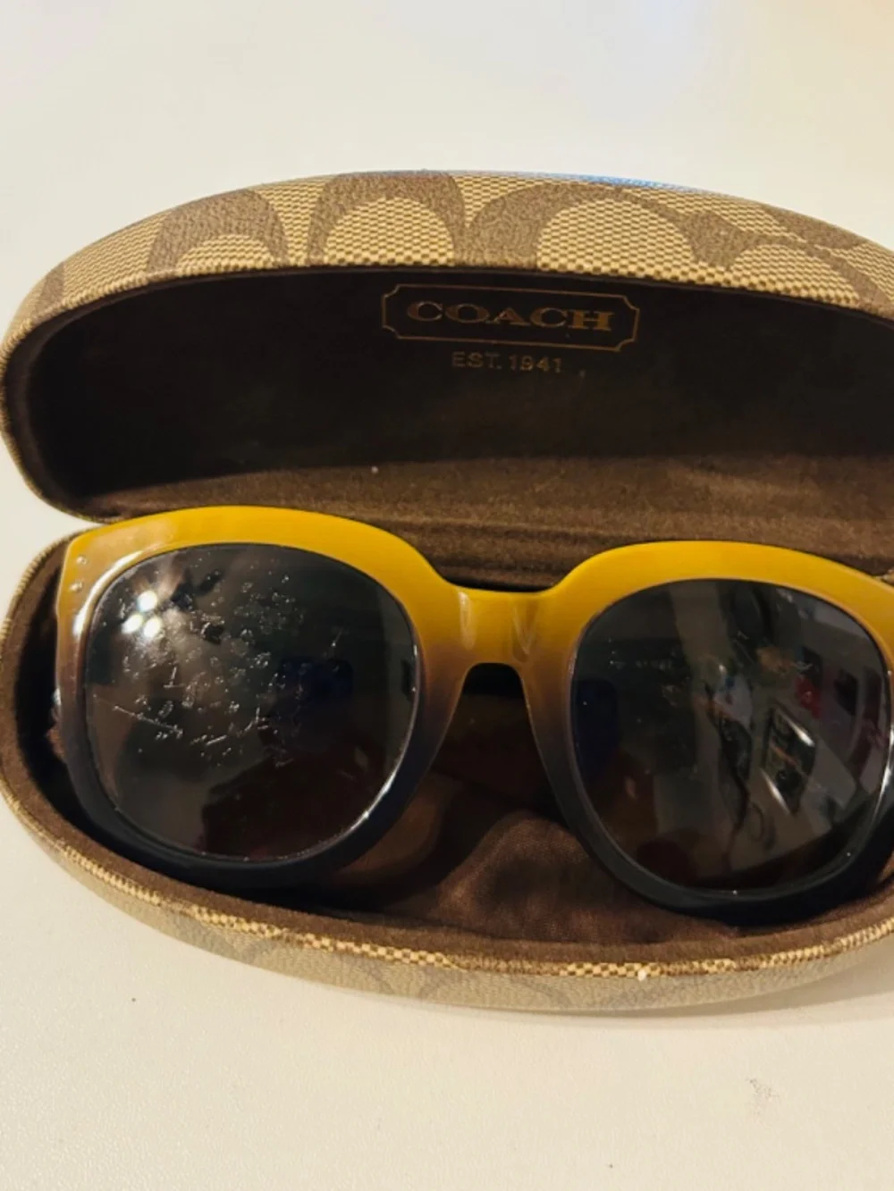Coach Yellow/Tortoise Gradient Casey Sunglasses